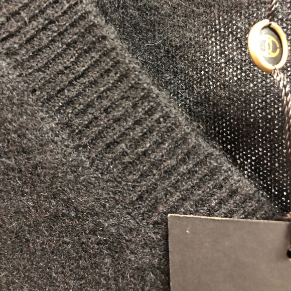 Cashmere sweater - Picture 10 of 13